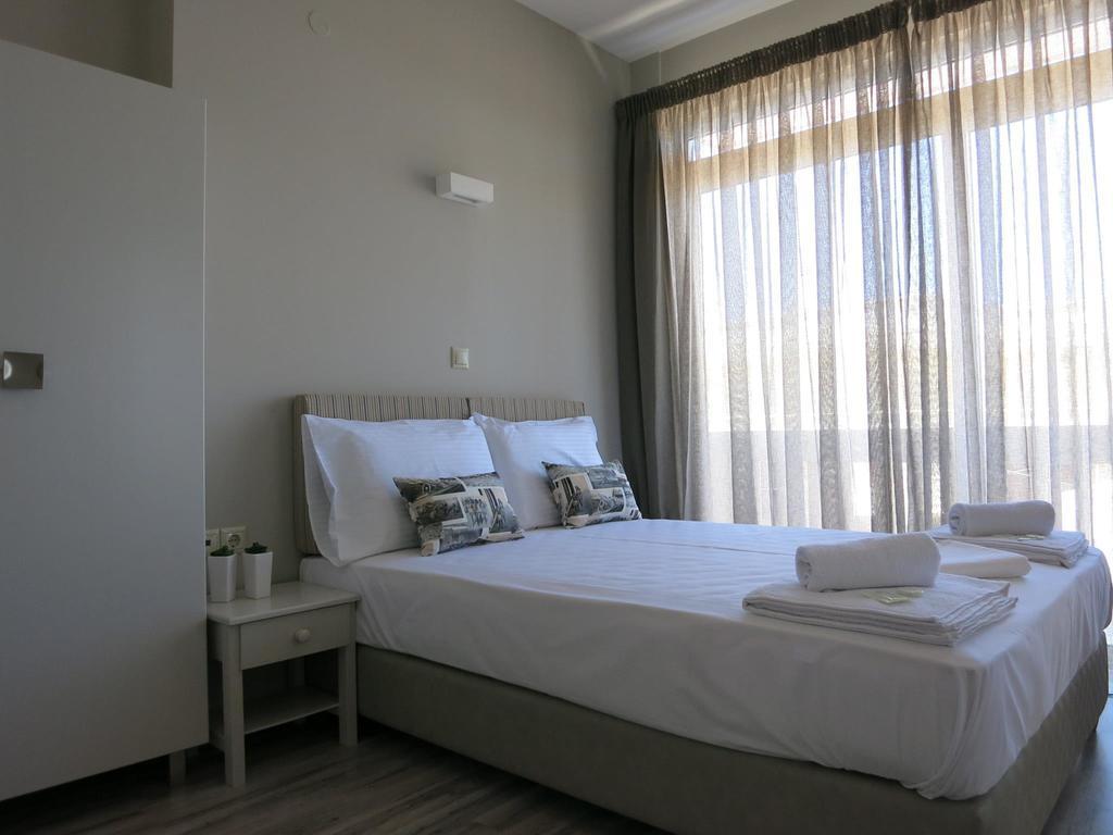 Pantheon Aparthotel Chania  Exteriör bild
