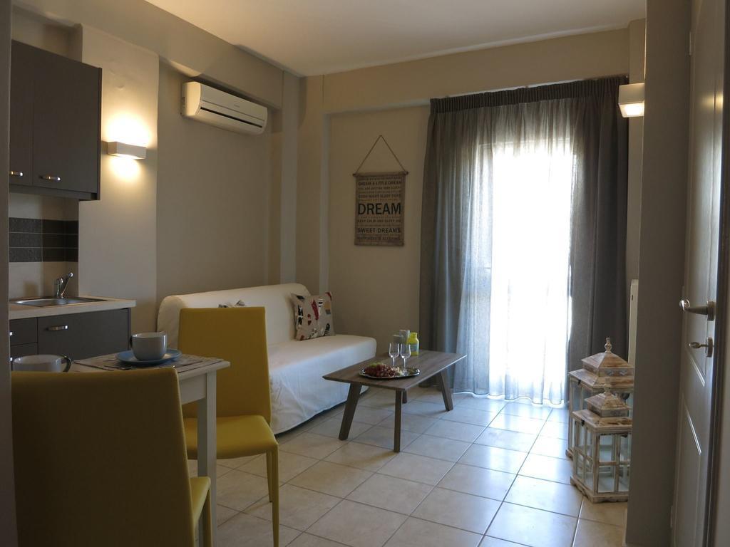 Pantheon Aparthotel Chania  Exteriör bild