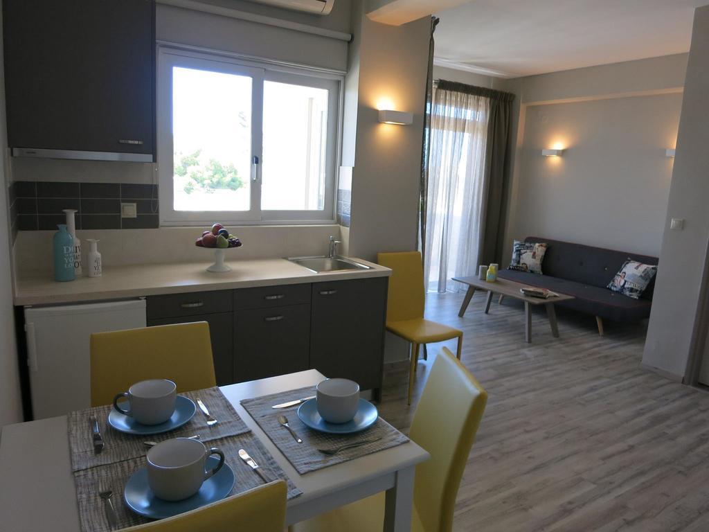 Pantheon Aparthotel Chania  Exteriör bild