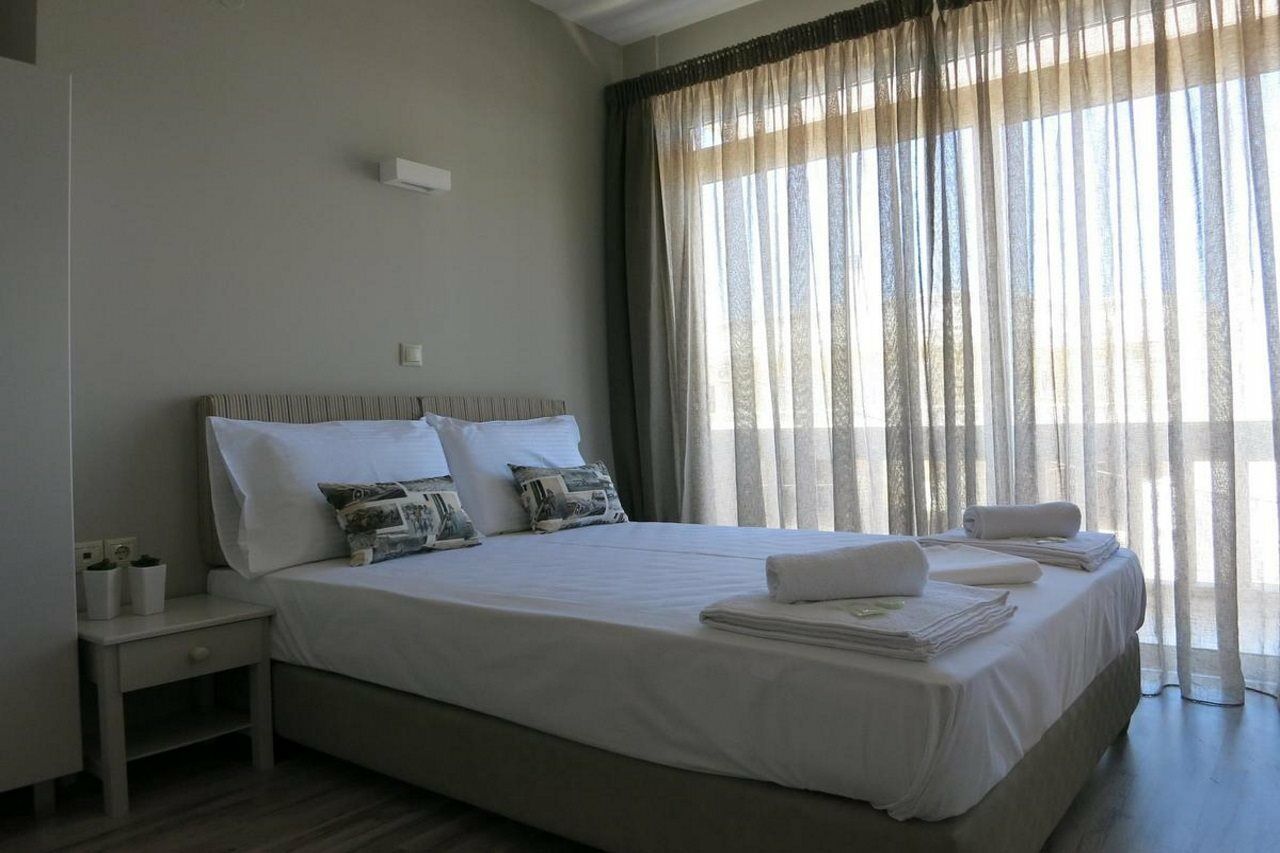 Pantheon Aparthotel Chania  Exteriör bild